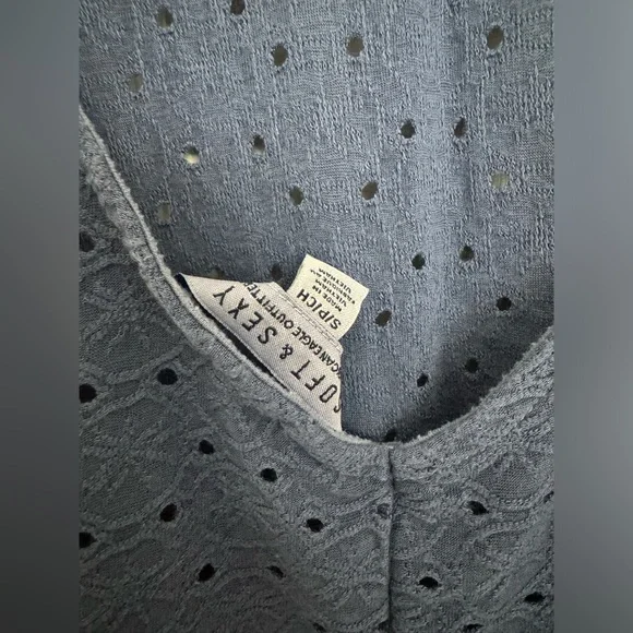 Aerie Eyelet Open-back Tank - Picture 4 of 4